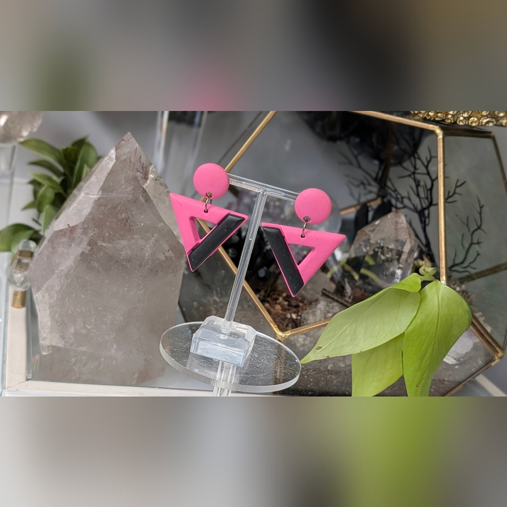 Vintage Pop 80's Hot Pink & Black Triangle Drop Earrings